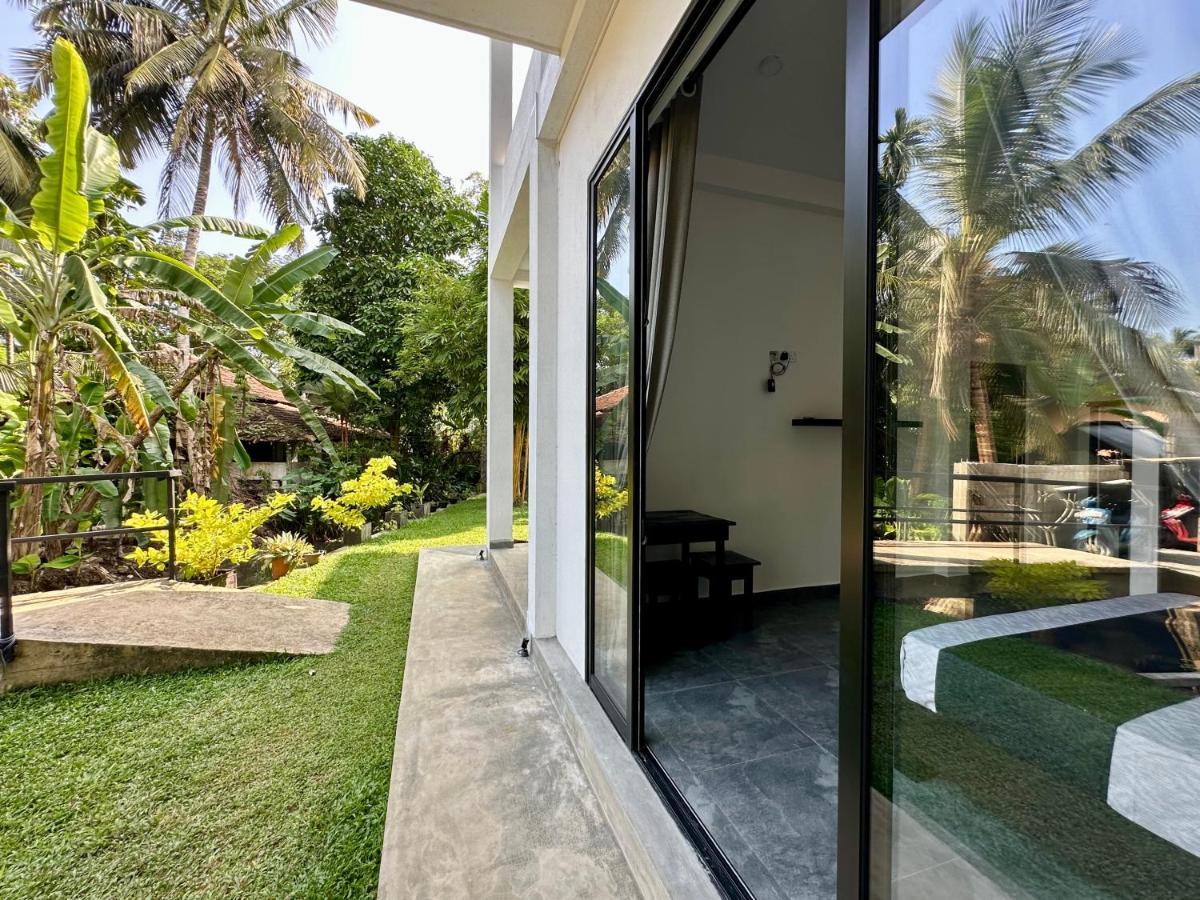 Zero Nero Hotel Unawatuna Exterior foto